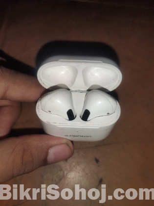 Proton earbuds